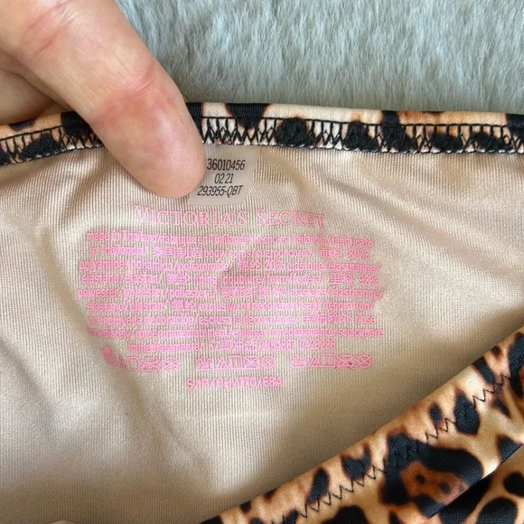 NWT Victoria’s Secret Leopard Print Side Tie Bikini Bottom S - Picture 6 of 8